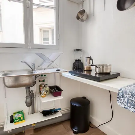 Magnificent Close To Montmartre *